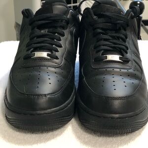 Nike Air Force 1 Men's Triple  Black Leather Sneakers